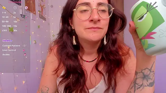 linda_giggle live sex cam