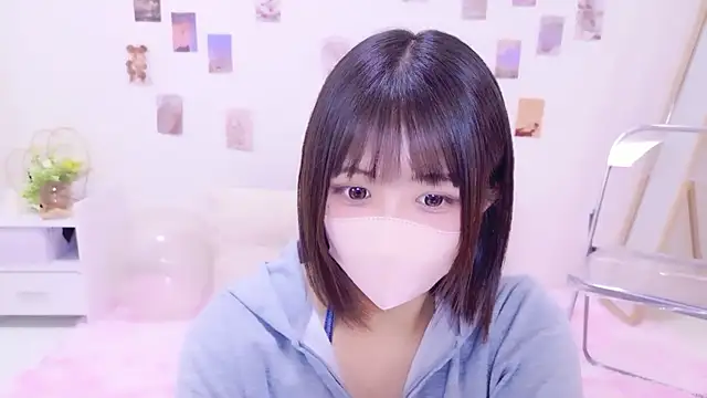 Hinata_Sun live sex cam