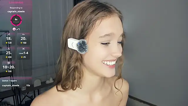 SerrenaAa live sex cam