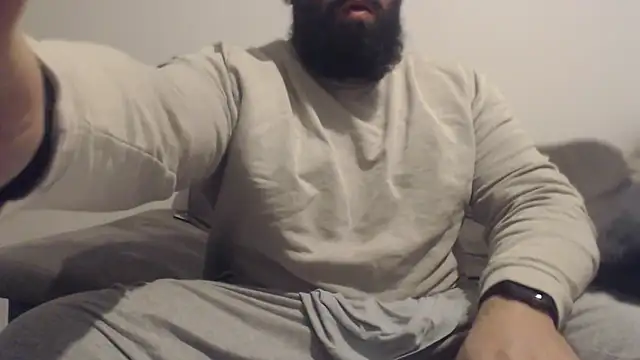 hugemachohandsome live sex cam