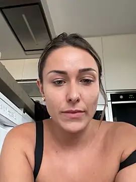 petrouchkaaa_ live sex cam