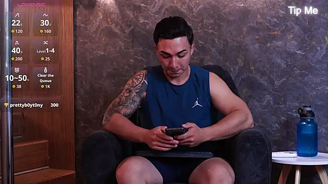 Ryan_Hunt live sex cam