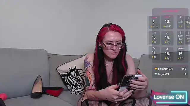 Harley-Moon live sex cam