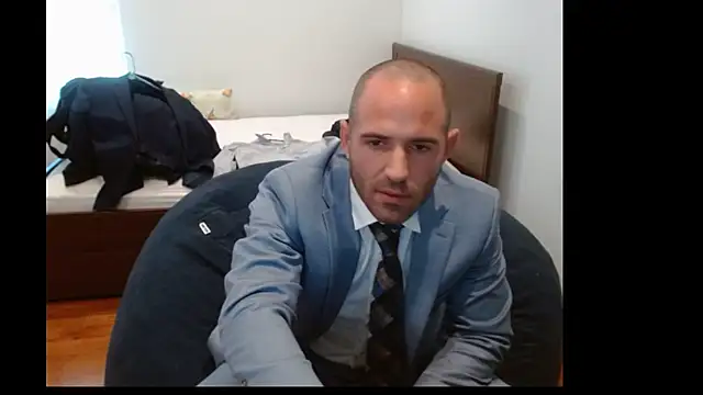 TheNakedPreacher live sex cam