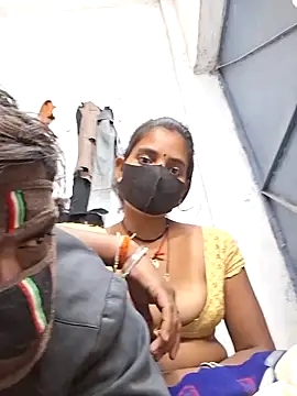 RAYI_Queen_3 live sex cam