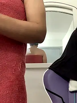 La-Gatiita-trans live sex cam