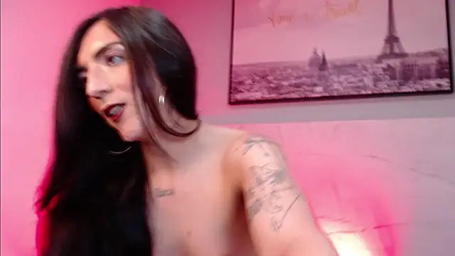 LAURALUXE live sex cam