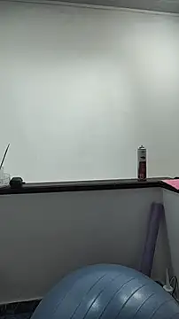 HunnyyLove live sex cam