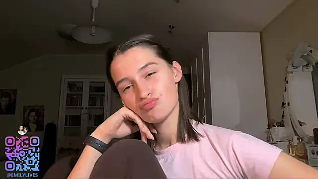 DarlineBrustera live sex cam