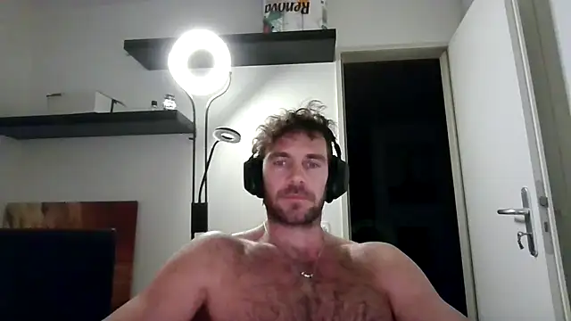 alpha-hunk live sex cam