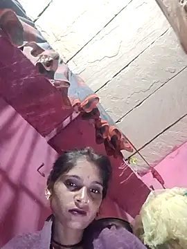 queen_sonam live sex cam