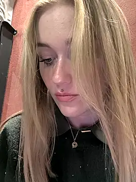 Goldi159 live sex cam