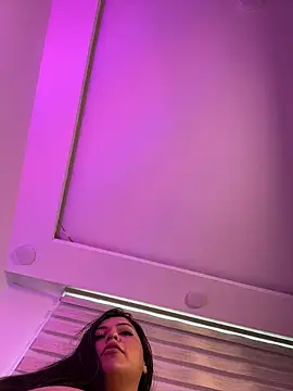 Zendaa_ live sex cam