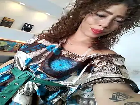 roxyrougee live sex cam