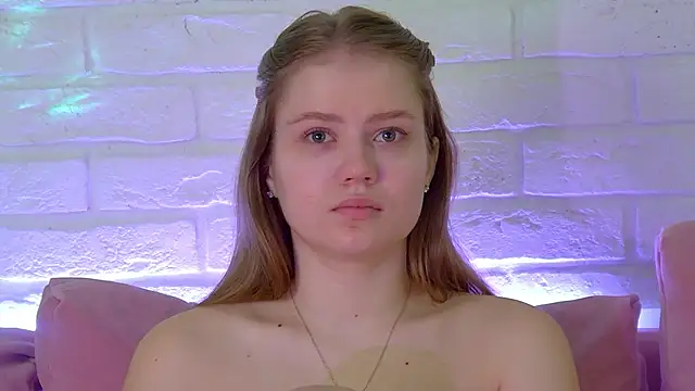 SelinSwarovski live sex cam