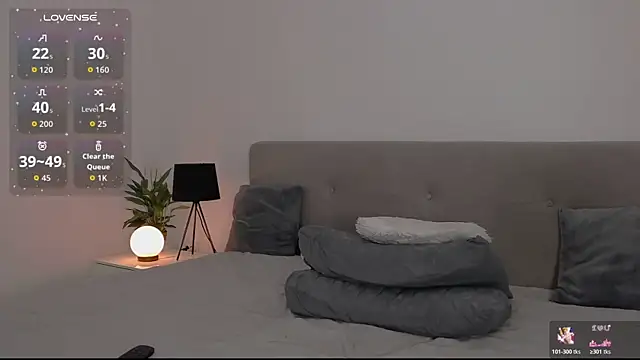 IvyNoirr live sex cam