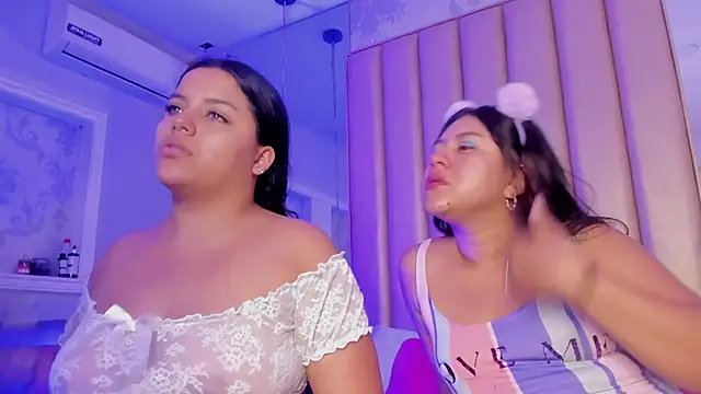 KonyBell live sex cam