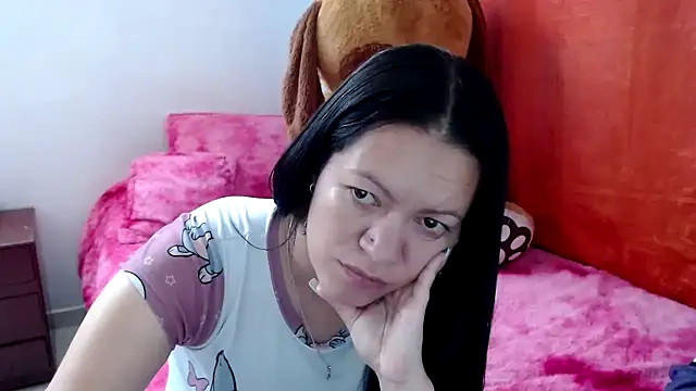 Cristal_w live sex cam