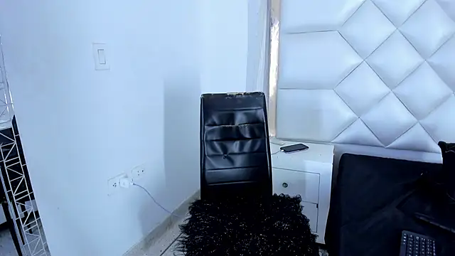 Shanelle__ live sex cam