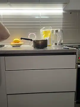 Love__Mom live sex cam