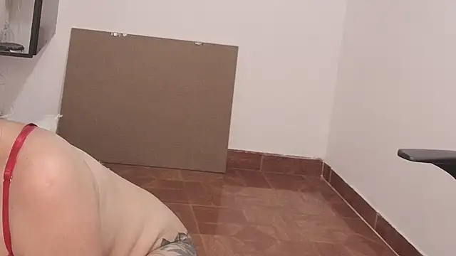 Cherry_1992 live sex cam