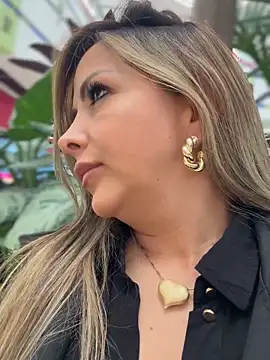 _Abril-Office1 live sex cam