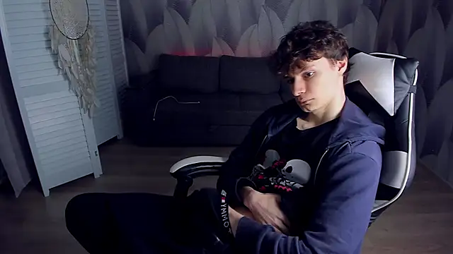 Edvard_Blare live sex cam