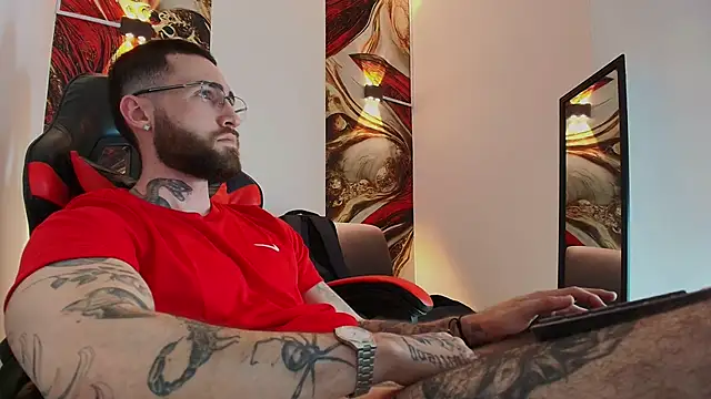 Luke_davis01 live sex cam