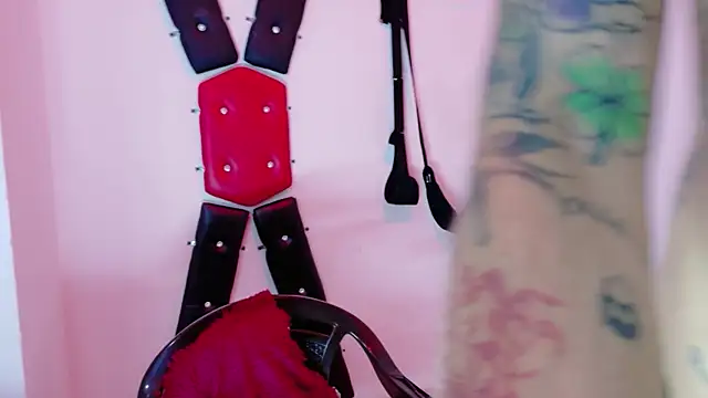 AliceandMax live sex cam