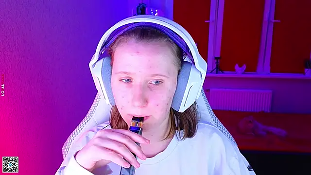 mon_lola live sex cam