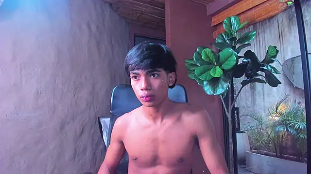 AlanCutee live sex cam