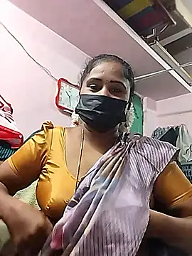 Tamil_devagi live sex cam