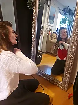 YourFavCanadianMILF live sex cam