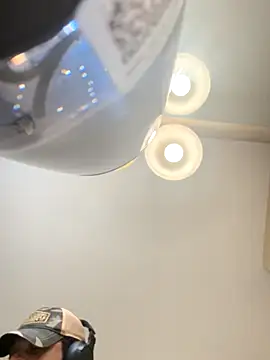 KeYBuMp323 live sex cam