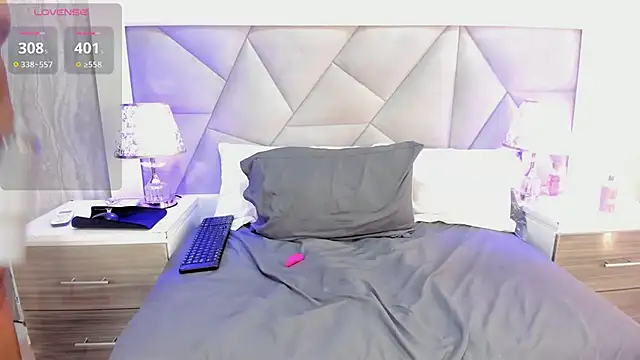 SussyRoss live sex cam