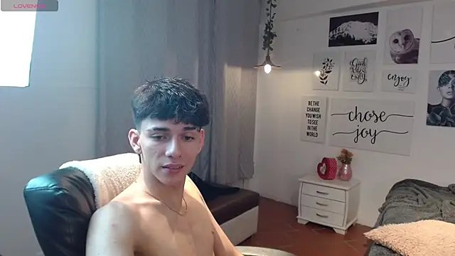 AmethystShadow17 live sex cam