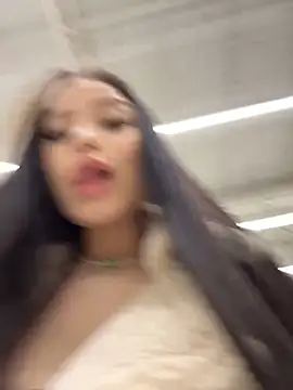 Chloe__Moon live sex cam