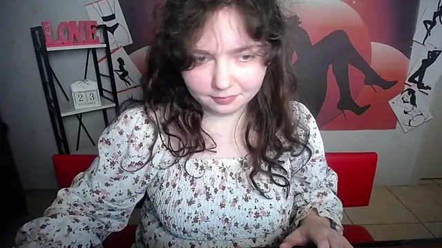 NeonilaLisova live sex cam