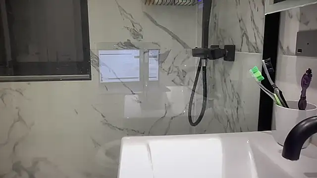 eatmypie69 live sex cam