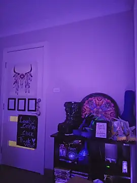 lonely_Cosplay_chick live sex cam