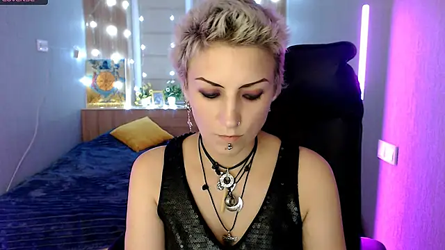 Sweet-n-Strong live sex cam