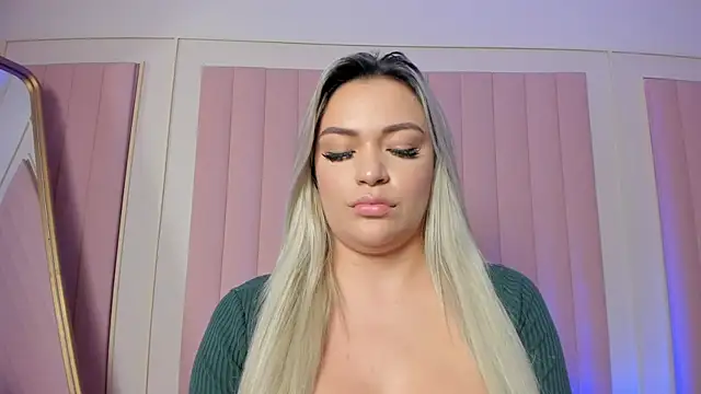 milaowens live sex cam