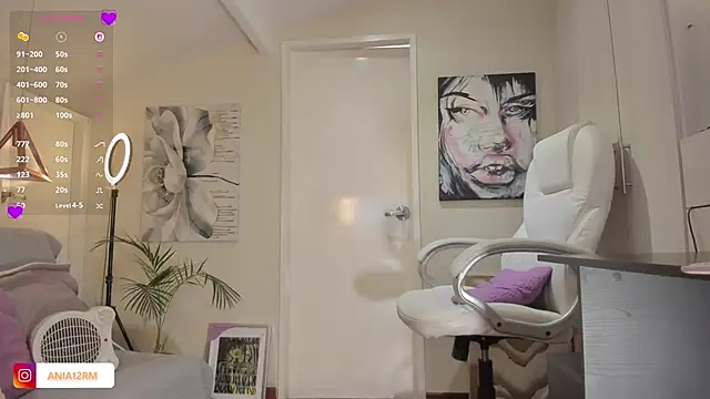 catalinasaiz live sex cam