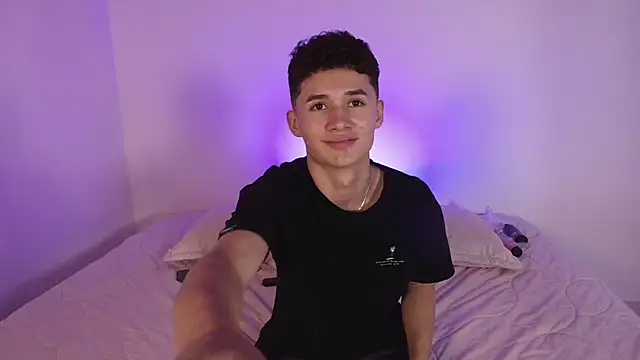 Eiden_Blake live sex cam