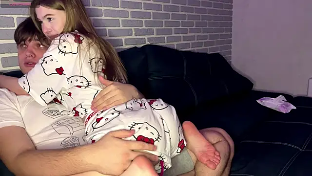 fetchingcouplee live sex cam