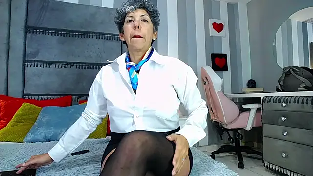 Julianewell live sex cam