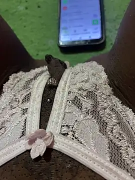 MariaLorenaah live sex cam