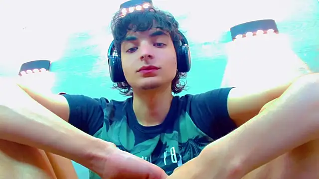 Sr_BonnyEthan live sex cam