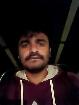 puneriboy32 live sex cam