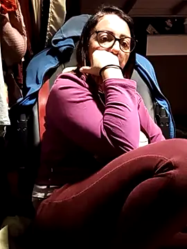 Milfa_nimfomana live sex cam